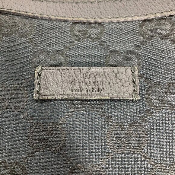 GUCCI GGCanvas Shoulder Bag Black CanvasxLeather - Picture 10 of 14